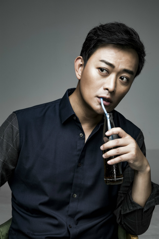 组图:黄海冰霸屏引关注 儒雅型男尽显绅士风度_高清图集_新浪网