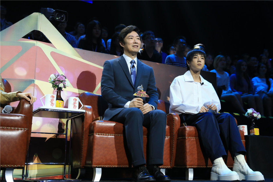 "天籁唱将"费玉清和华晨宇