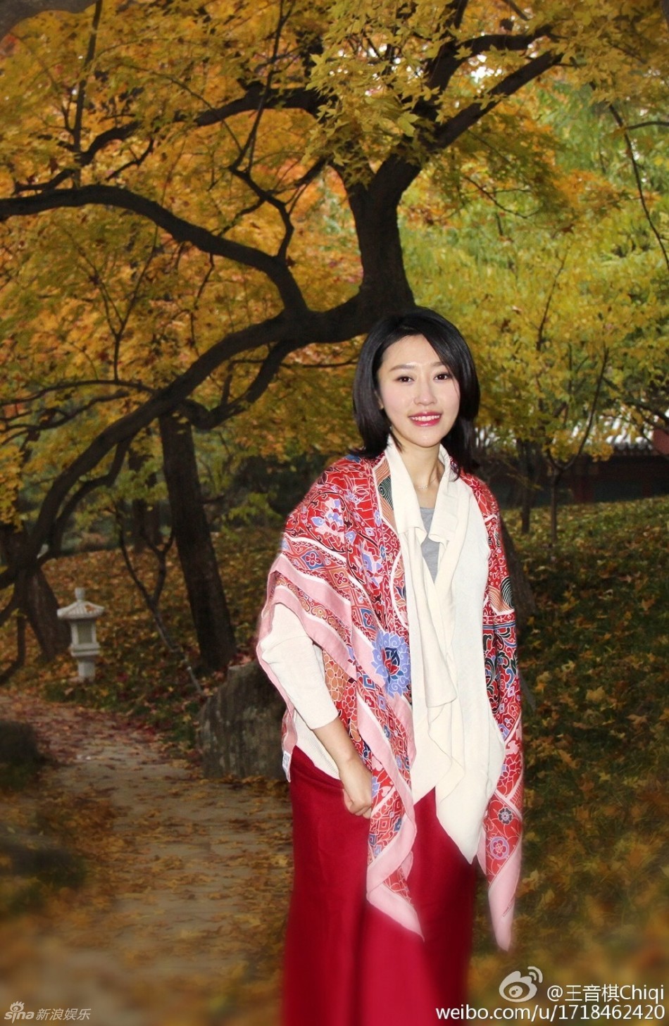 新浪娱乐讯 近日,央视一位90后气质女主播王音棋走红网络,其出生于