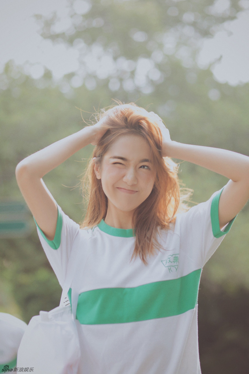 张沙沙少女系街拍曝光_高清图集_新浪网