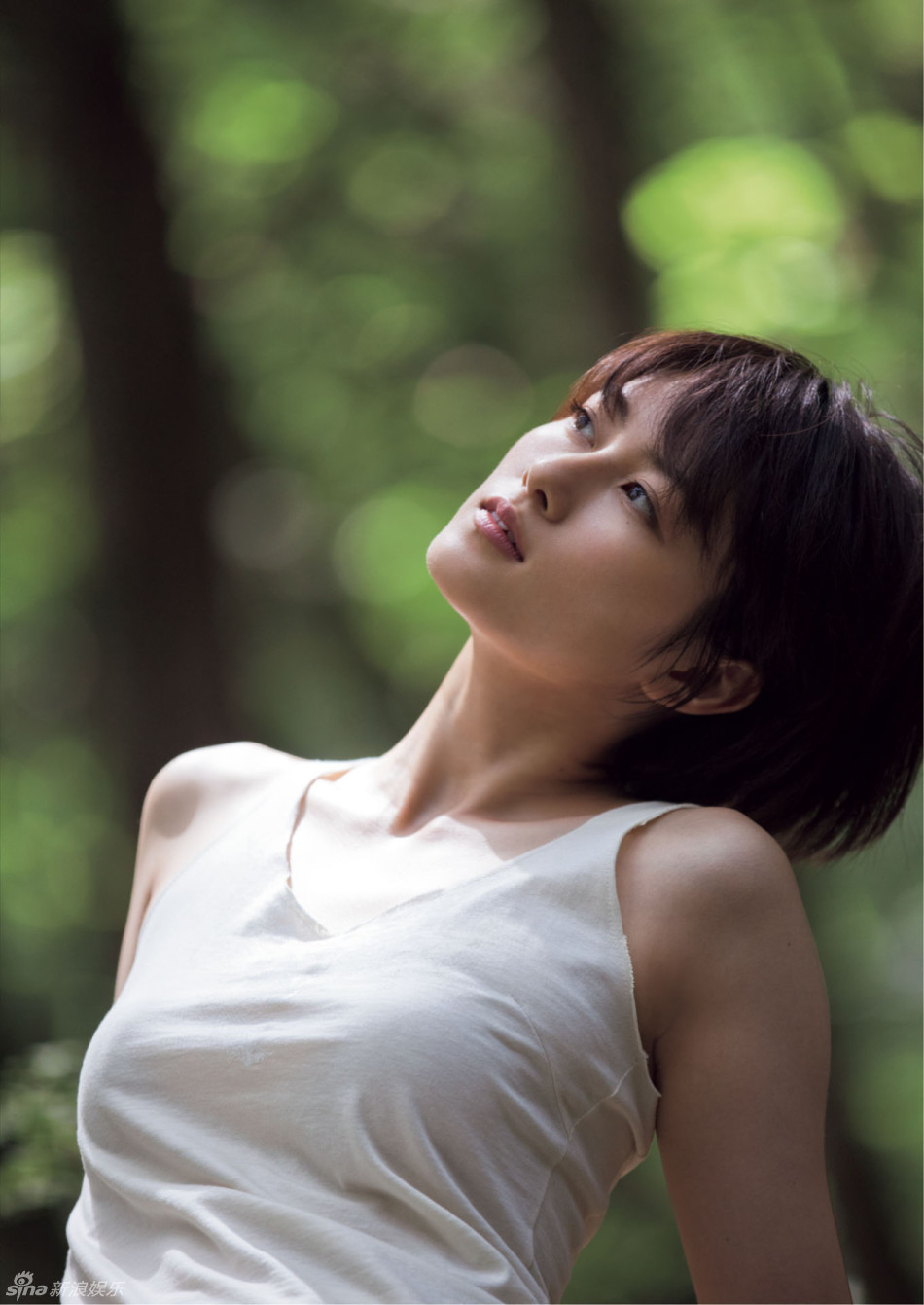 高月彩良薄纱透视玩转性感