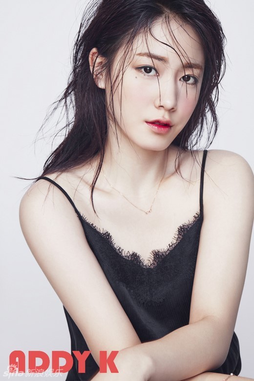 组图:韩女星柳孝荣性感秀香肩 侧颜撞脸张雪迎_高清图集_新浪网