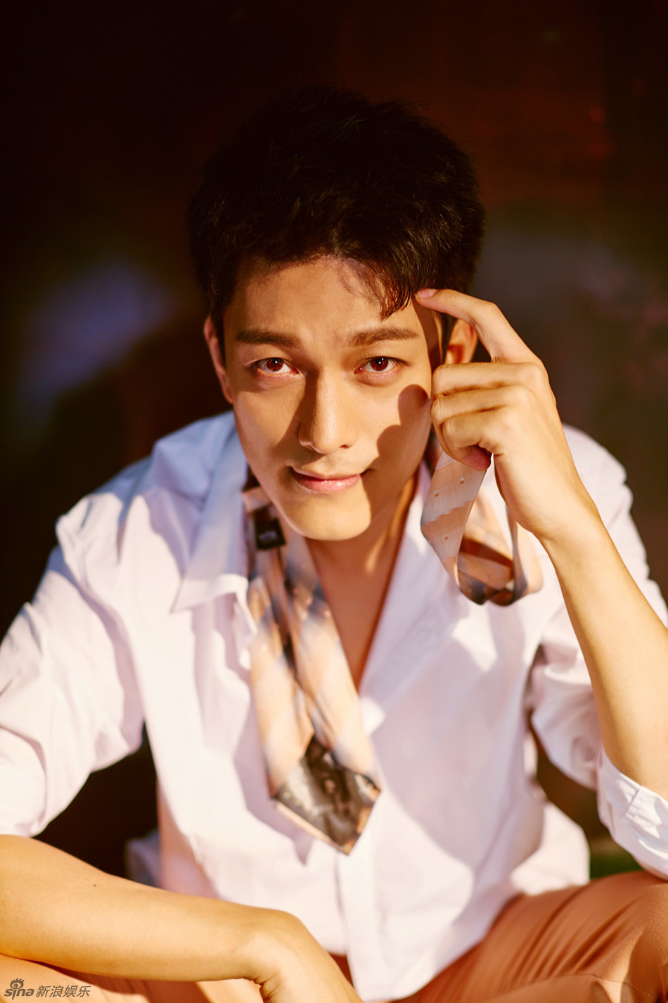 组图:《驴得水》周铁男写真曝光 变都市潮男_高清图集_新浪网