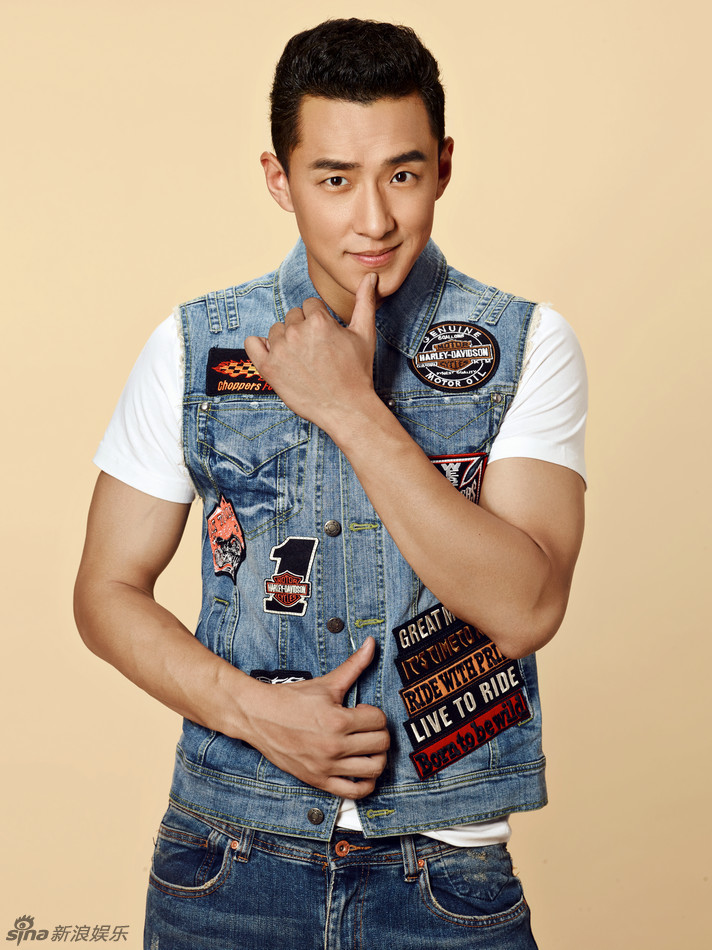 组图:英伦绅士or阳光暖男?杜维瀚变双面男神_高清图集_新浪网