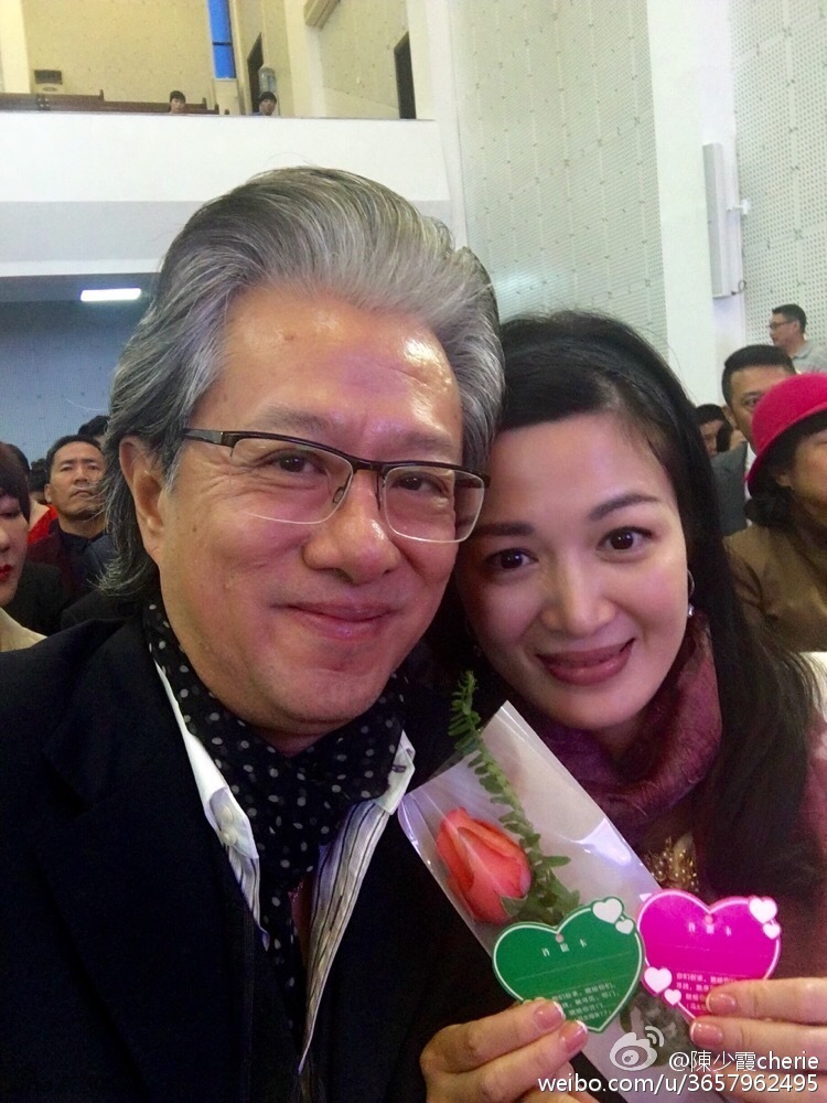 "双儿"陈少霞晒与老公自拍秀恩爱 越发有夫妻相_高清图集_新浪网