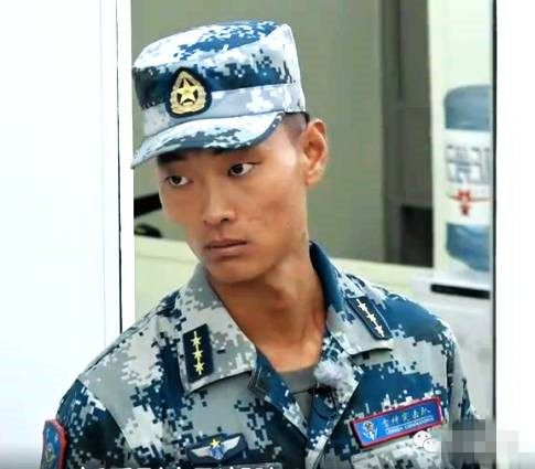 特种兵刘金沂用目光就能杀死人