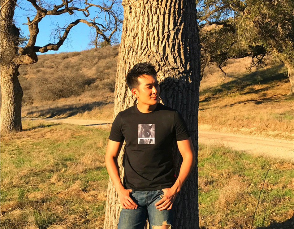 组图:陆思宇洛杉矶拍大片 刚毅野性展型男本色_高清图集_新浪网