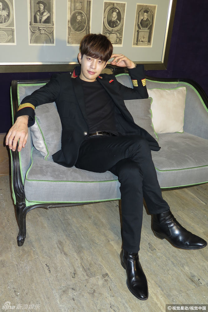 se7en崔东旭总裁范儿