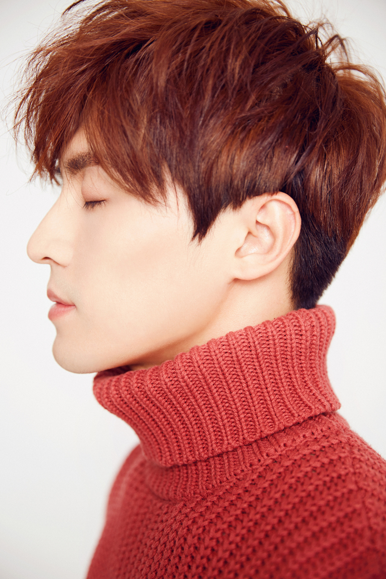 组图:高泰宇冬日写真变暖男 治愈系笑容撩妹_高清图集_新浪网