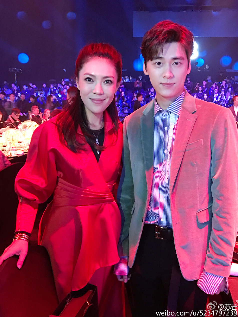 苏芒这次又逮住了韩庚李易峰_高清图集_新浪网