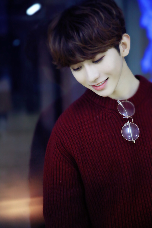 组图:swin-s成员蔡徐坤曝写真 充满冬日气息_高清图集_新浪网