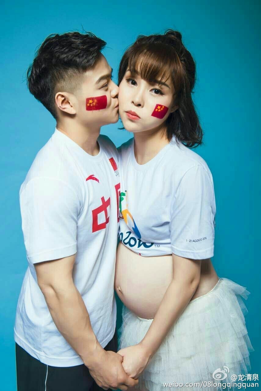 组图:奥运举重冠军龙清泉大婚 爱妻美若天仙_高清图集_新浪网