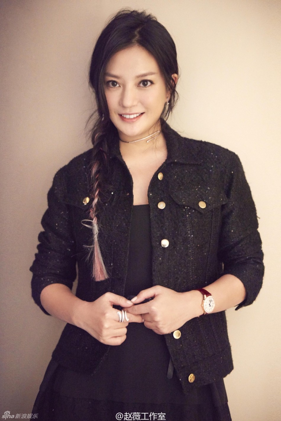 赵薇透视长裙显气质