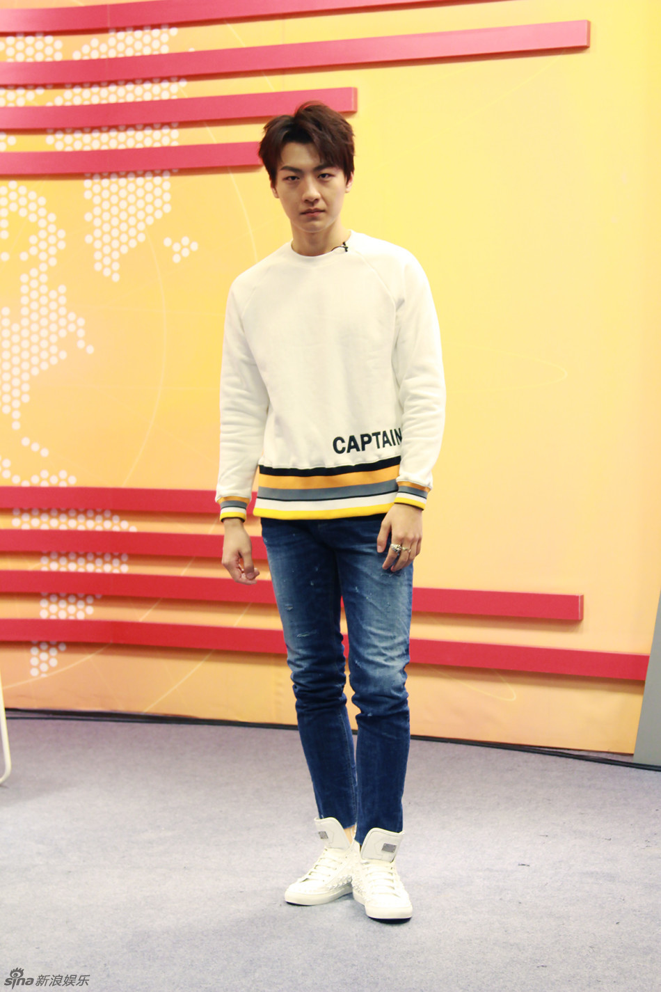 王青做客《星风做浪 》撩粉丝