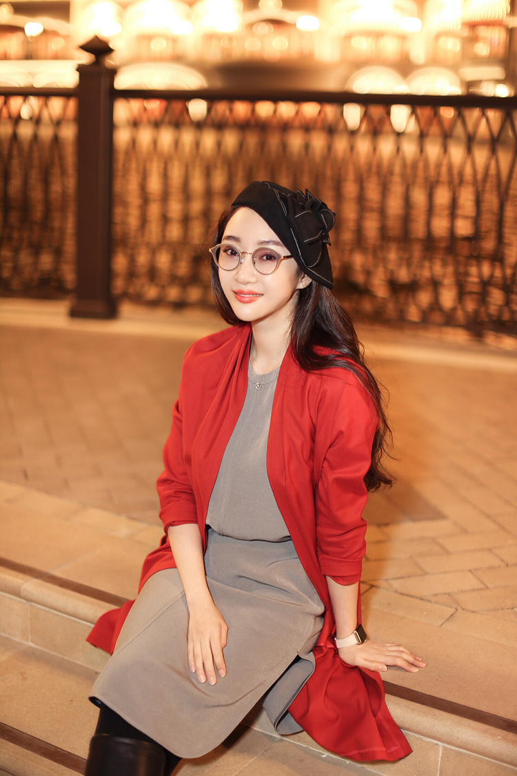 组图:这一抹浅笑太动人 启星圣诞生日写真曝光_高清图集_新浪网