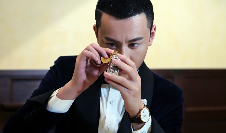 组图:秦俊杰寸头变身魅力型男 暖萌绅士撩人心_高清图集_新浪网