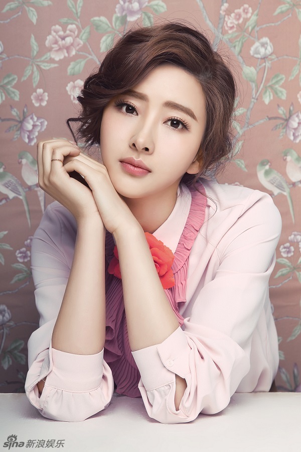 胡丹丹韩式写真曝光 青春靓丽温婉动人[6p]