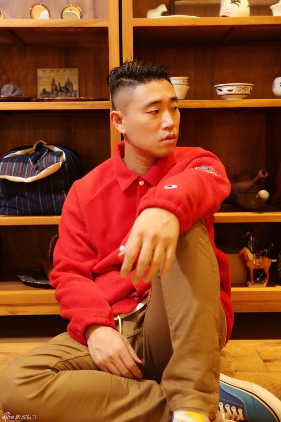 独家:狗哥gary游历中国寻灵感 开启音乐新旅程_高清图集_新浪网