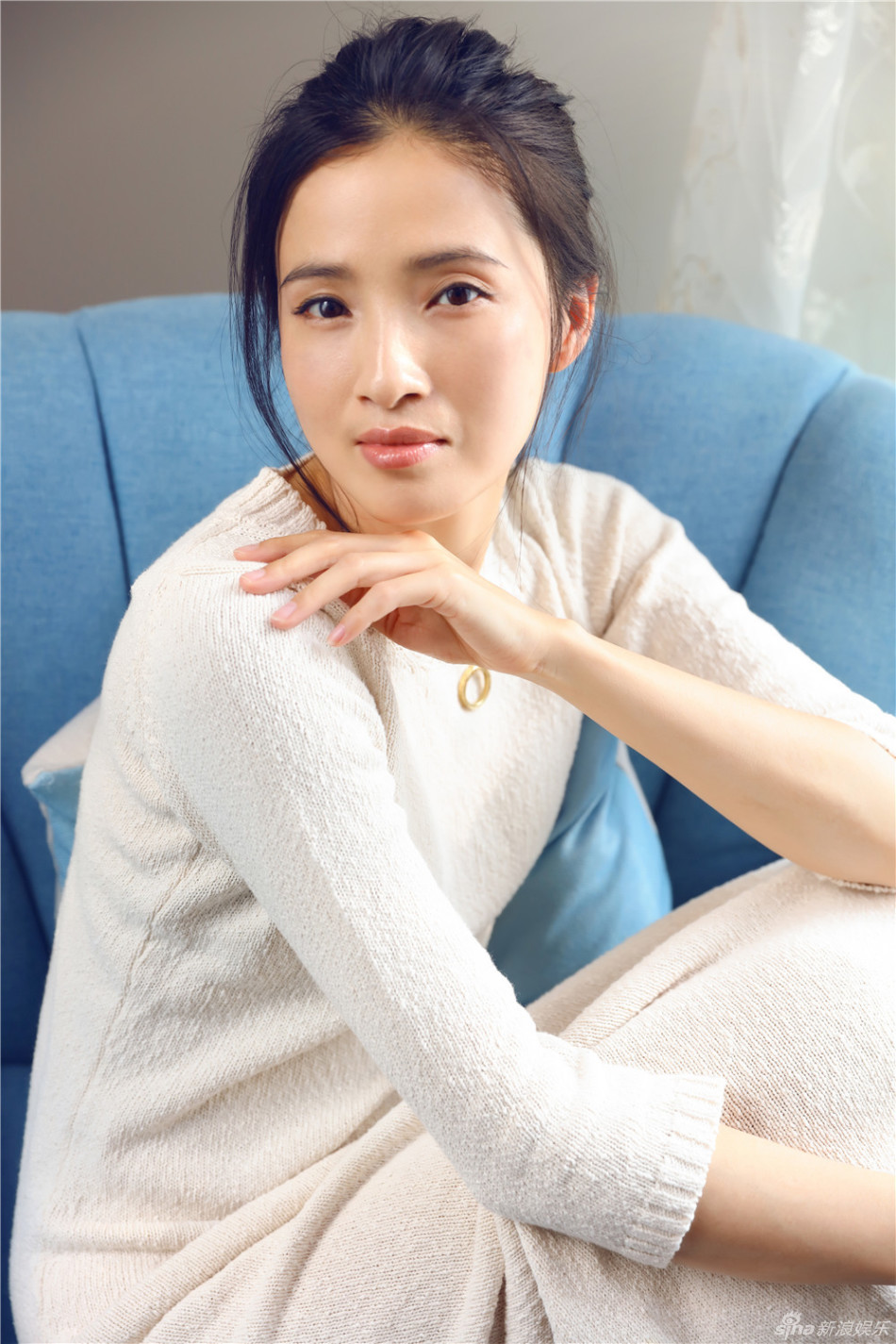 组图:龚蓓苾唯美写真曝光 双瞳剪水暖化网友_高清图集_新浪网