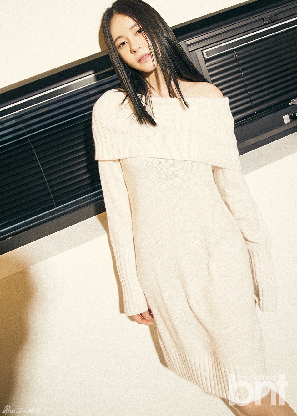 组图:韩女星许怡才拍时尚写真 冷美人温雅纯净_高清图集_新浪网