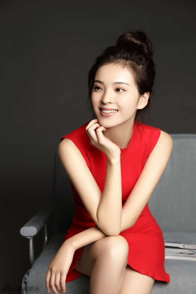 潘小样浅笑嫣然