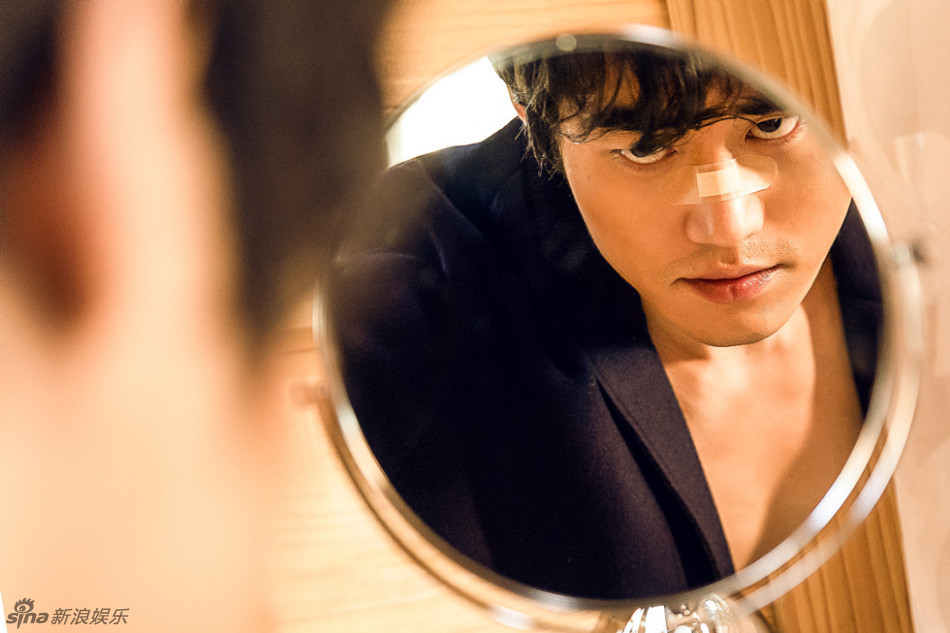 组图:《乘风破浪》"罗力"本煜首秀肌肉酷帅迷人_高清图集_新浪网