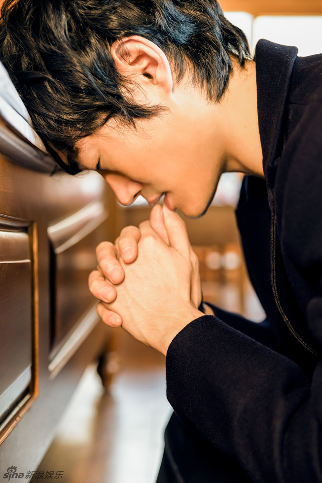 组图:《乘风破浪》"罗力"本煜首秀肌肉酷帅迷人_高清图集_新浪网