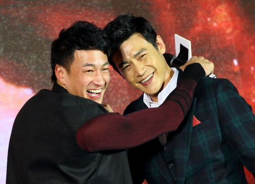 1.何润东陆毅还原拍摄动作戏