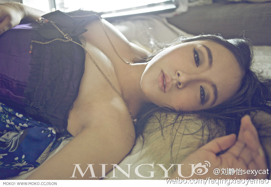 北工大女神写真上围傲人被称宅男杀手