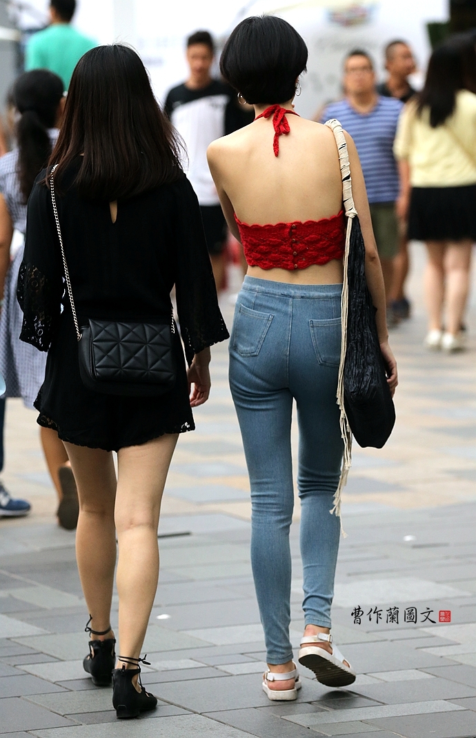 插图