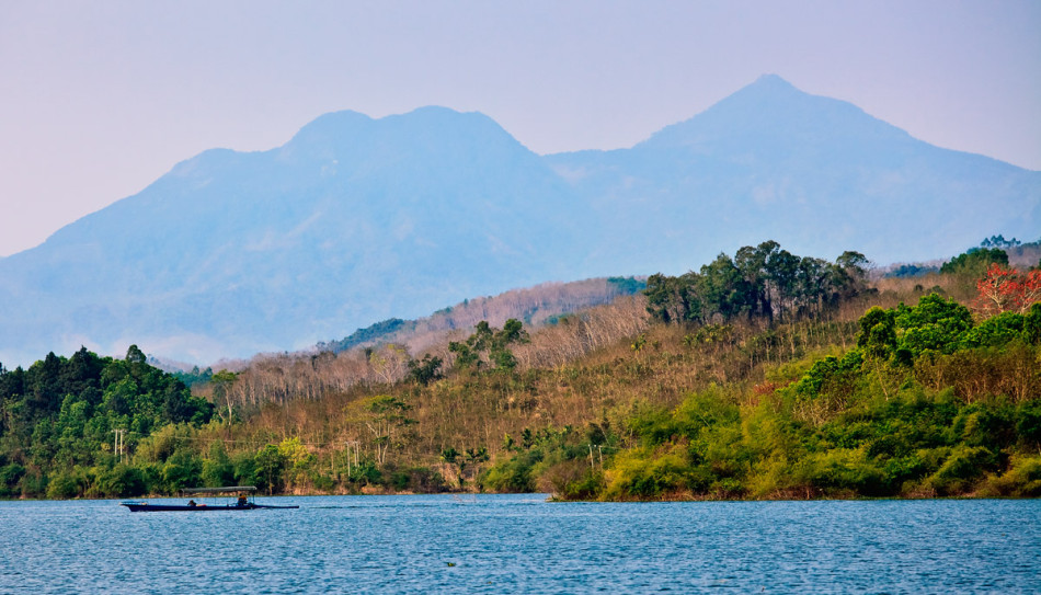 白沙妙龄美女峰