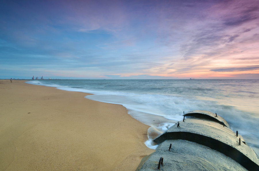 暮色下的文艺范儿海滩
