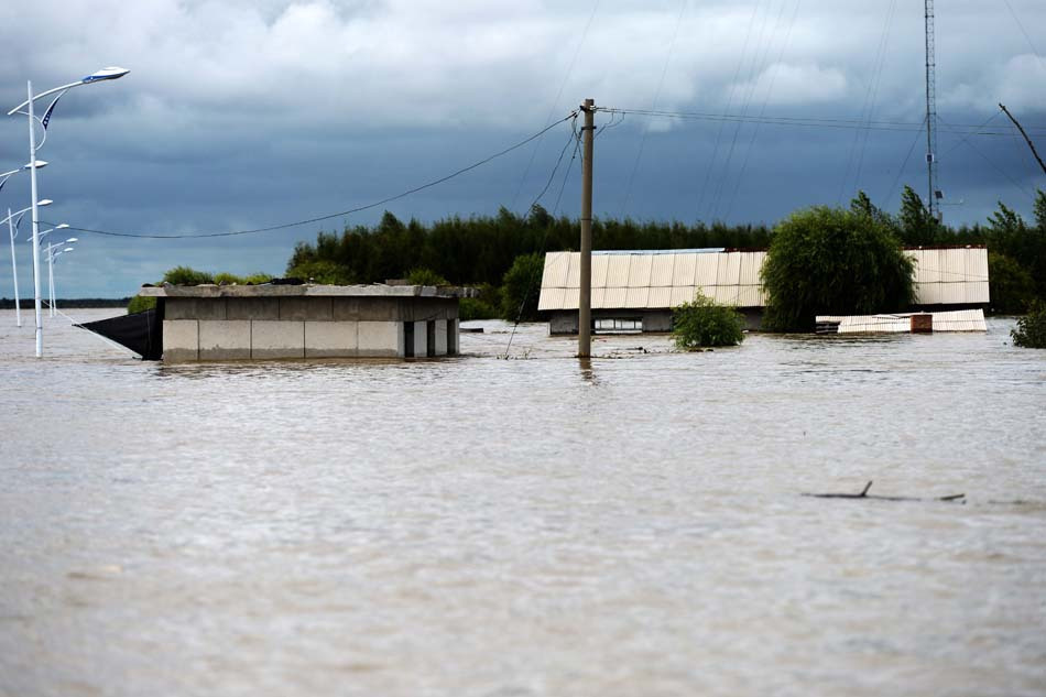 黑龙江洪灾地区大量房屋被水淹没