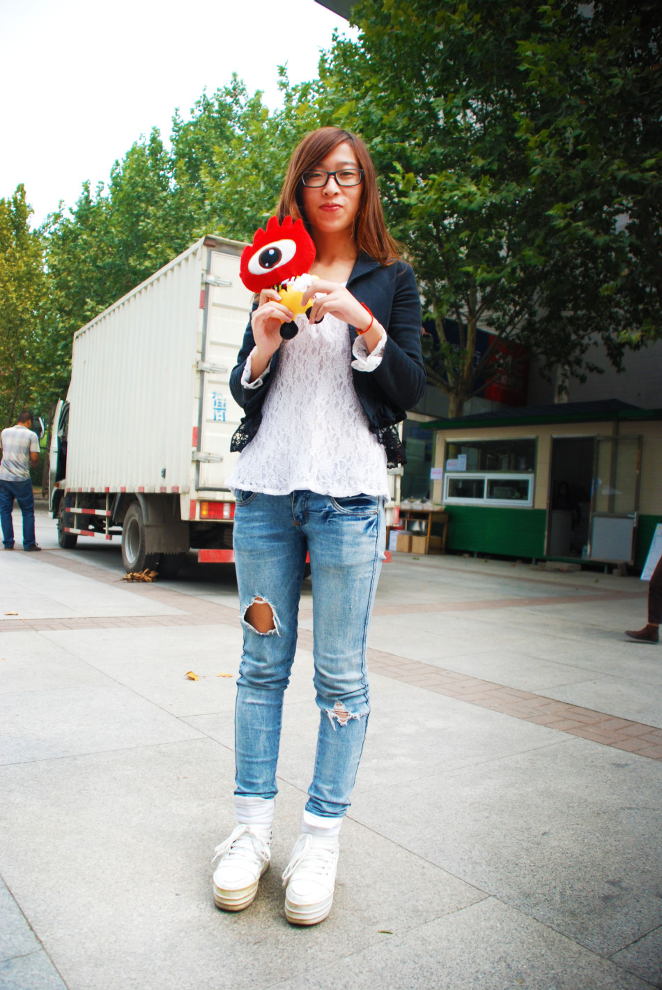 新浪山东走进济南大学 寻找最美校花