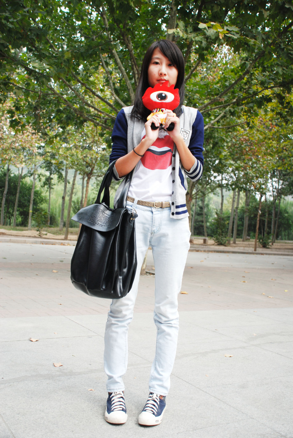 新浪山东走进济南大学 寻找最美校花