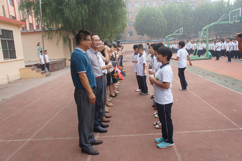 济南市历城三中新生开学典礼