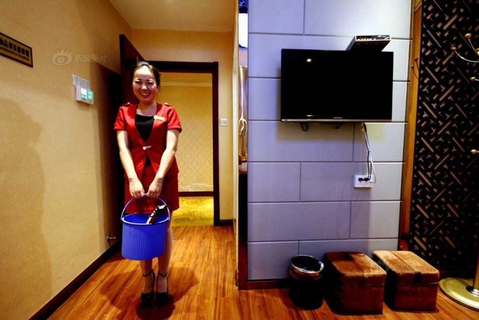 都市洗脚妹_高清图集_新浪网