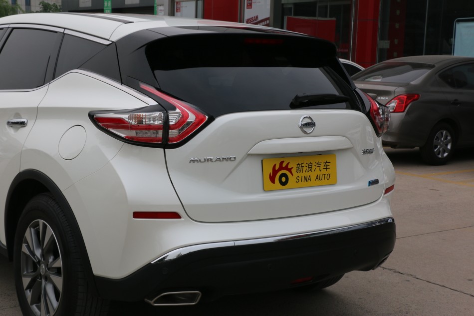 新浪济南汽车 东风日产楼兰济南到店实拍