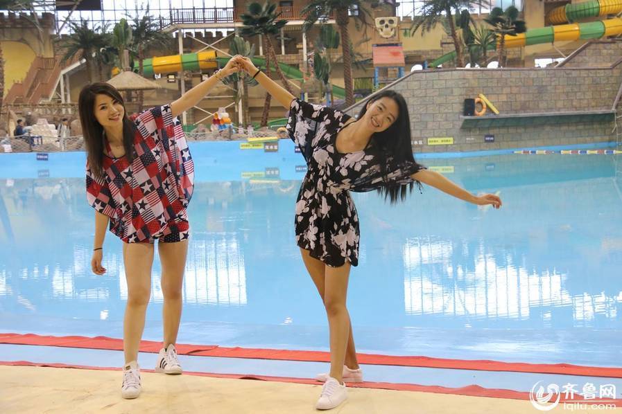 创意无限!烟台大学生拍摄比基尼毕业照