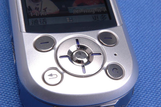 索尼爱立信 s700c