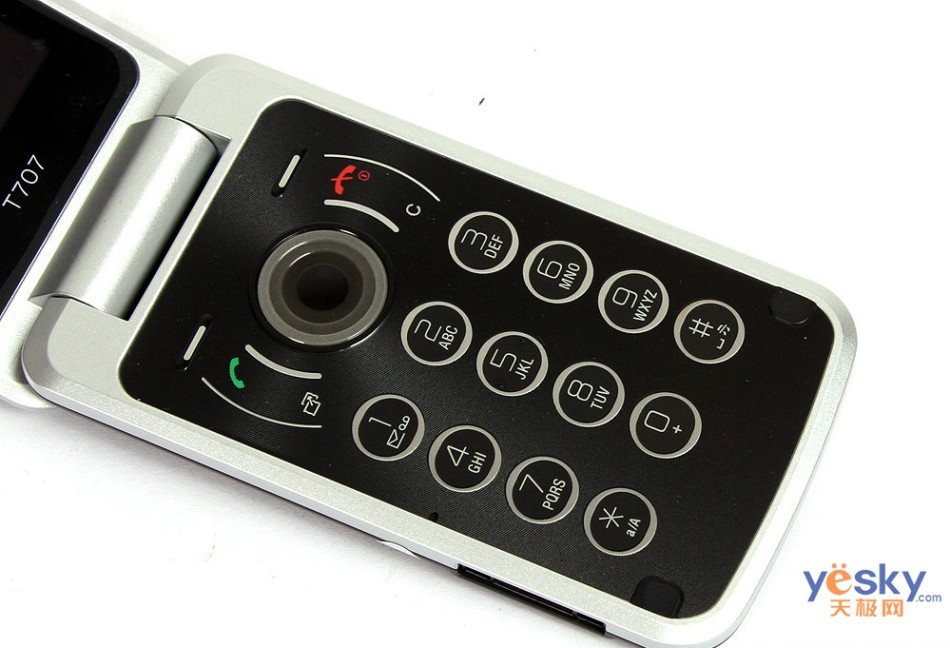 索尼爱立信 t707