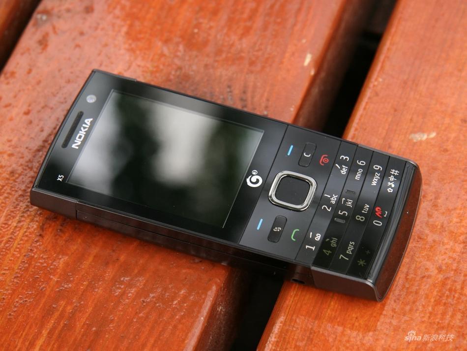 诺基亚 x5-00