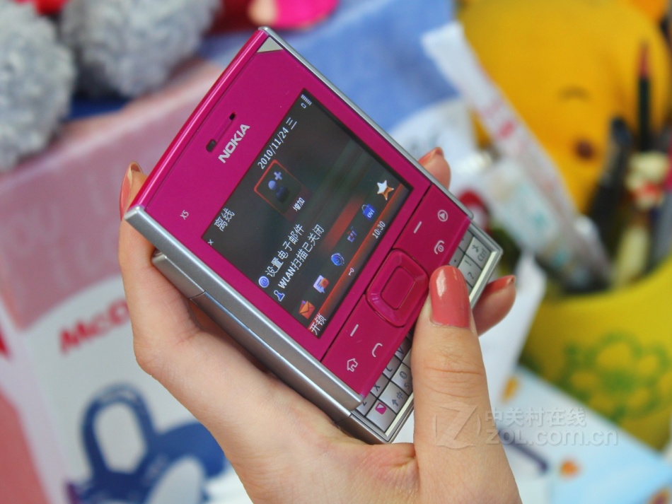 诺基亚 x5-01新闻图集
