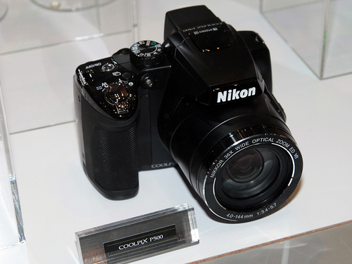 尼康p500 相机外观