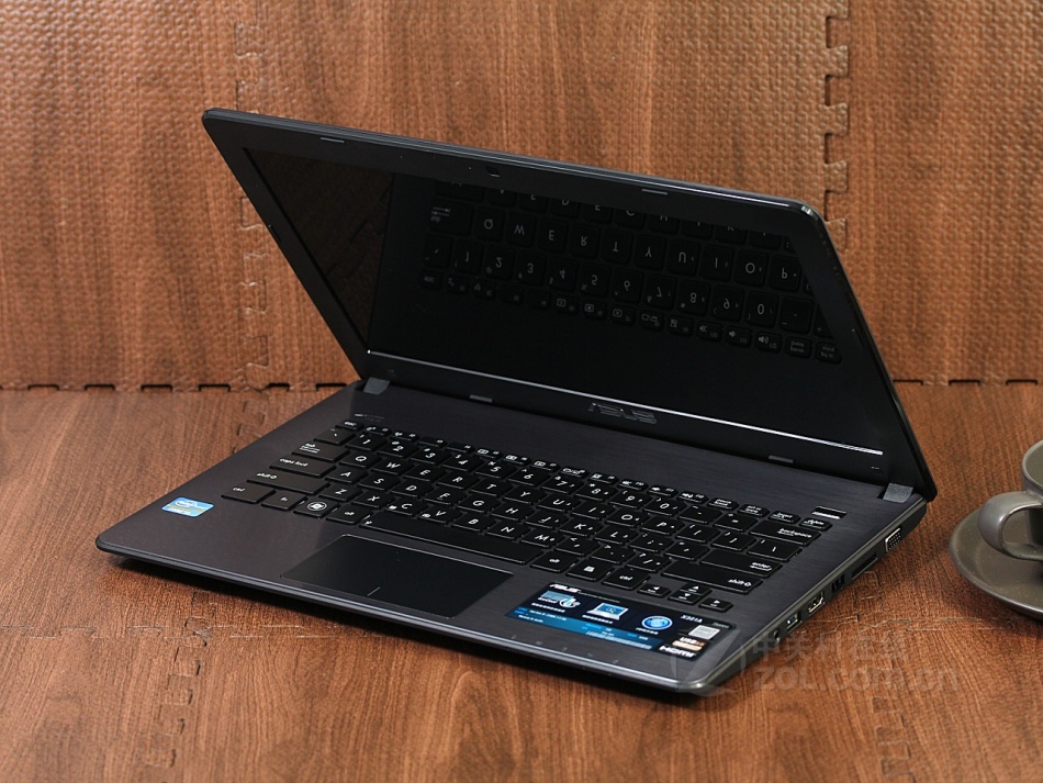 华硕x301新闻图集_高清图集_新浪网