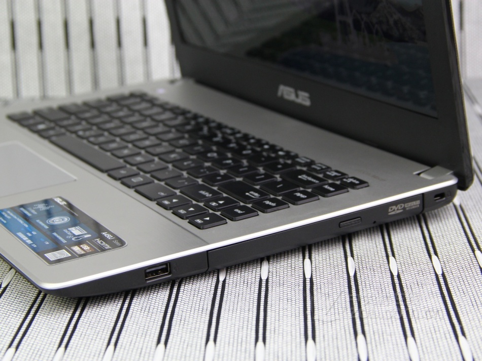 华硕a450新闻图集_高清图集_新浪网