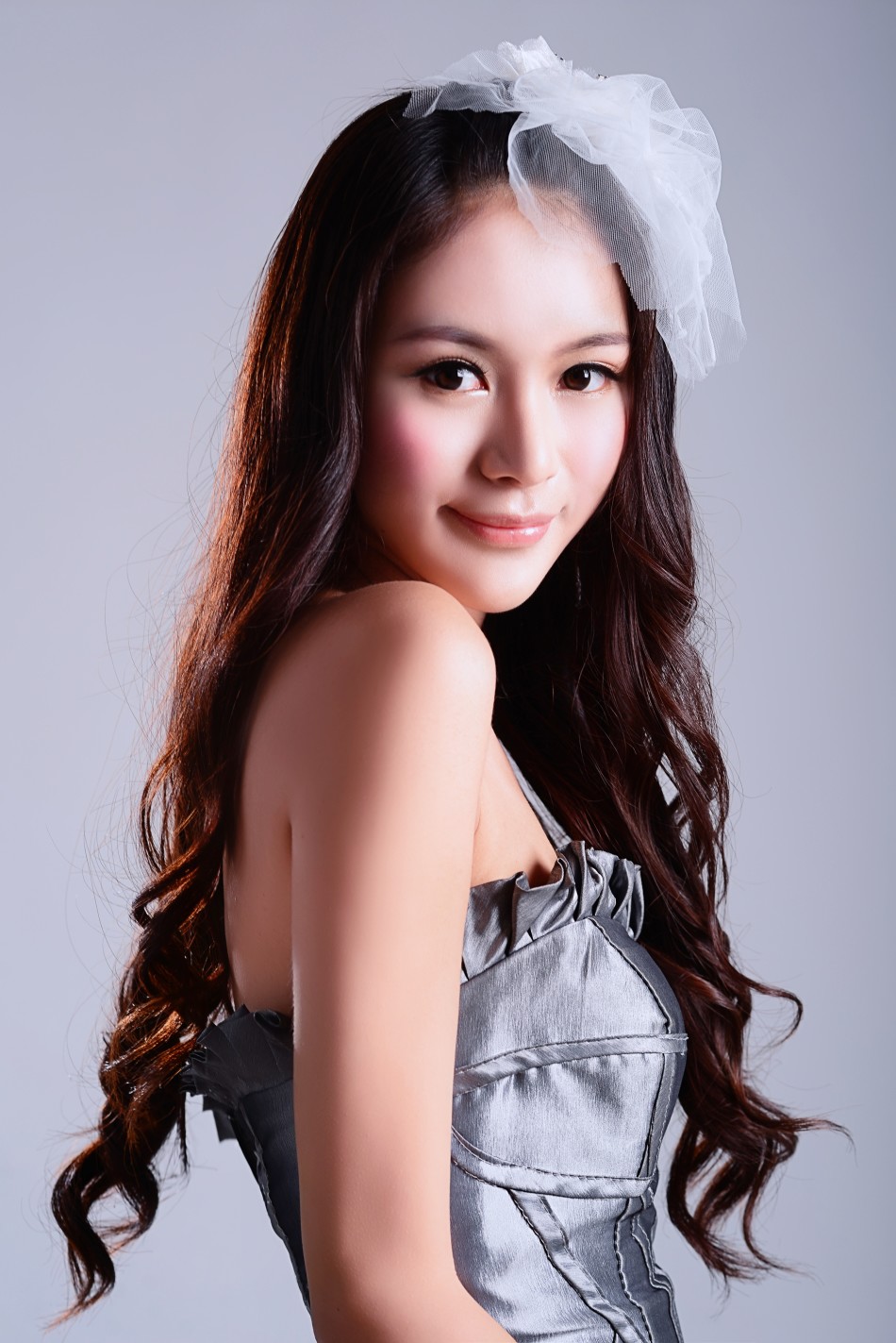 范长龙看望慰问中国海外执行任务官兵吴芳芳简历