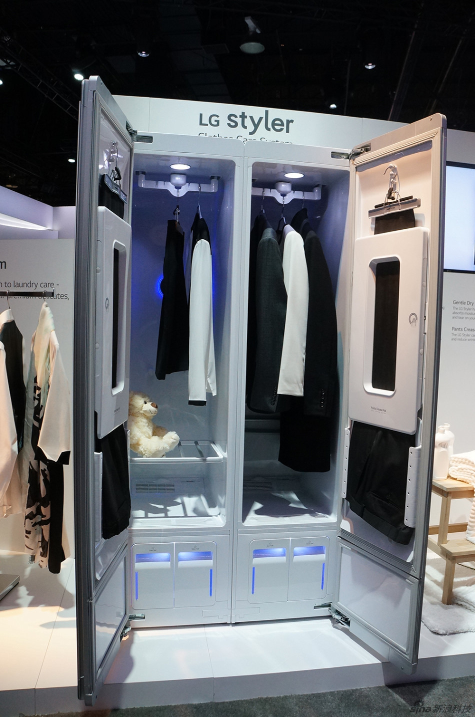 lg展示第二代styler衣物护理机 去褶皱除和异味