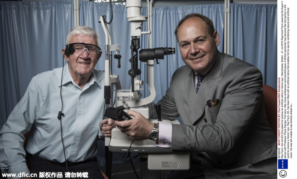 首例人工仿生机器眼移植