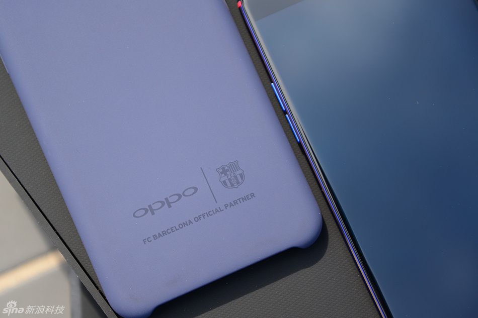 情迷巴萨 oppo r9巴萨罗纳定制版图赏